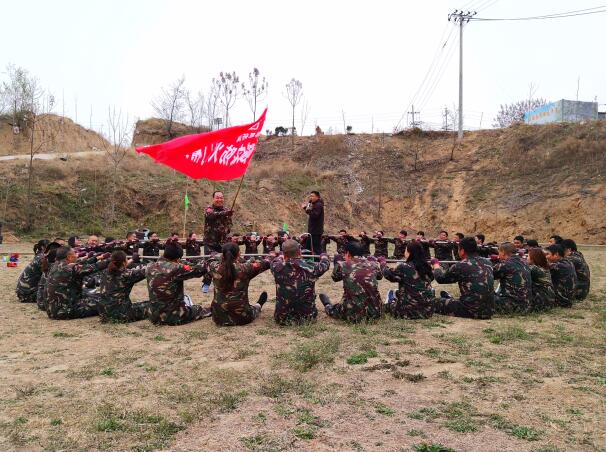 賦安防火門參加團隊拓展訓練? 賦安防火門參加團隊拓展訓練?